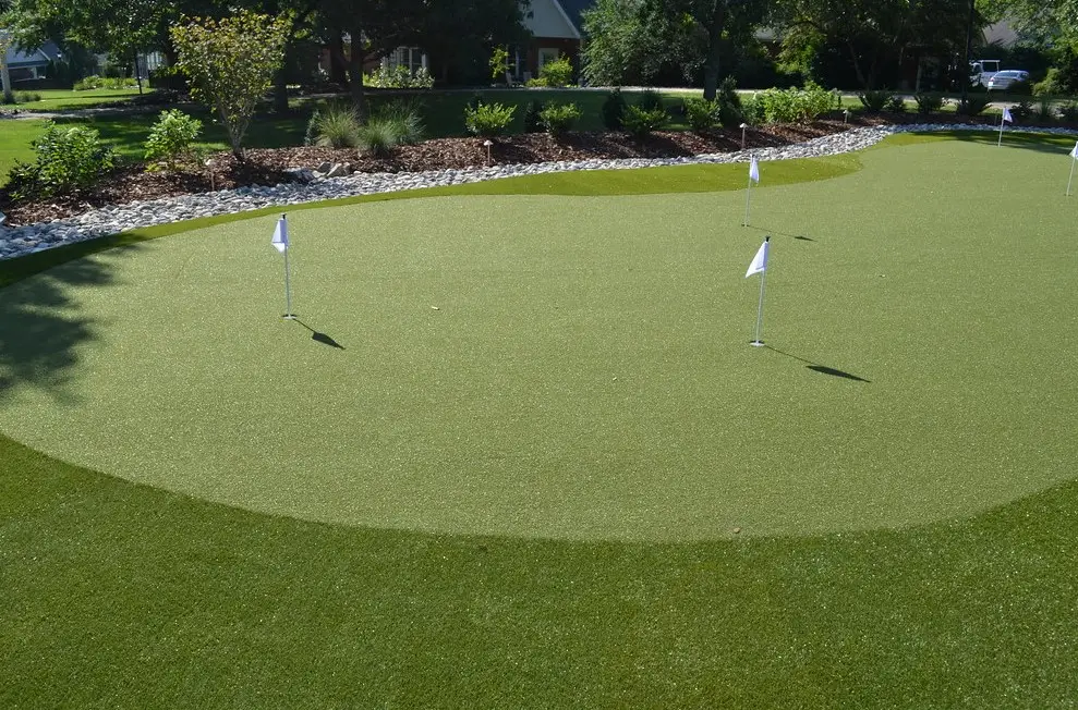 Home Golf Green Design