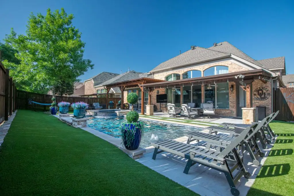 How Artificial Turf Can Increase Home Value